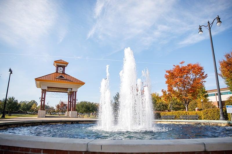 The fountain in Tuscaloosa's Government Plaza